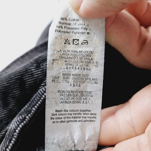 MISSGUIDED | Riot high rise tapered leg double grommet belted mom jeans - Picture 8 of 8